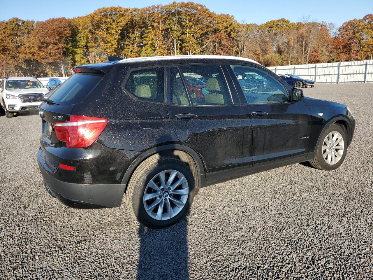 Obraz 3 z 2014 BMW X3 XDRIVE28I 2014 z VIN 5UXWX9C54E0D21114