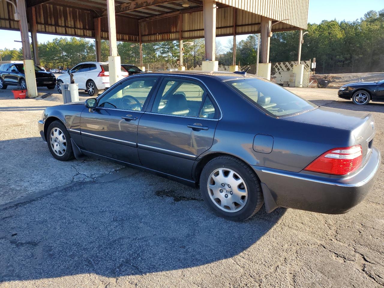 Image 2 of 2004 ACURA 3.5RL  2004 with VIN JH4KA96604C004624