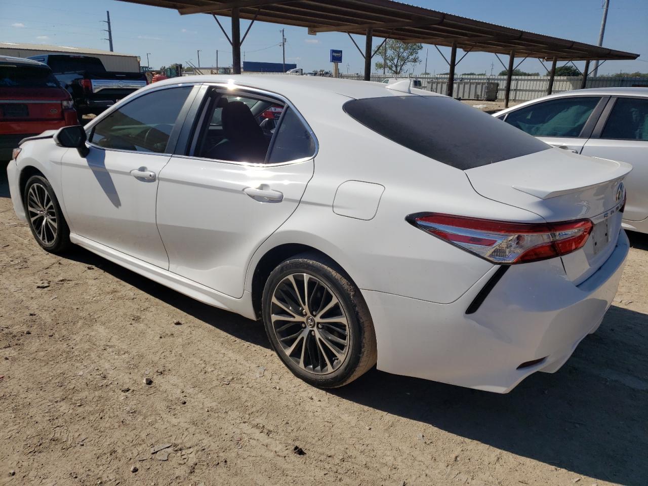 Изображение 2 2020 TOYOTA CAMRY SE 2020 с VIN 4T1M11AK0LU917727