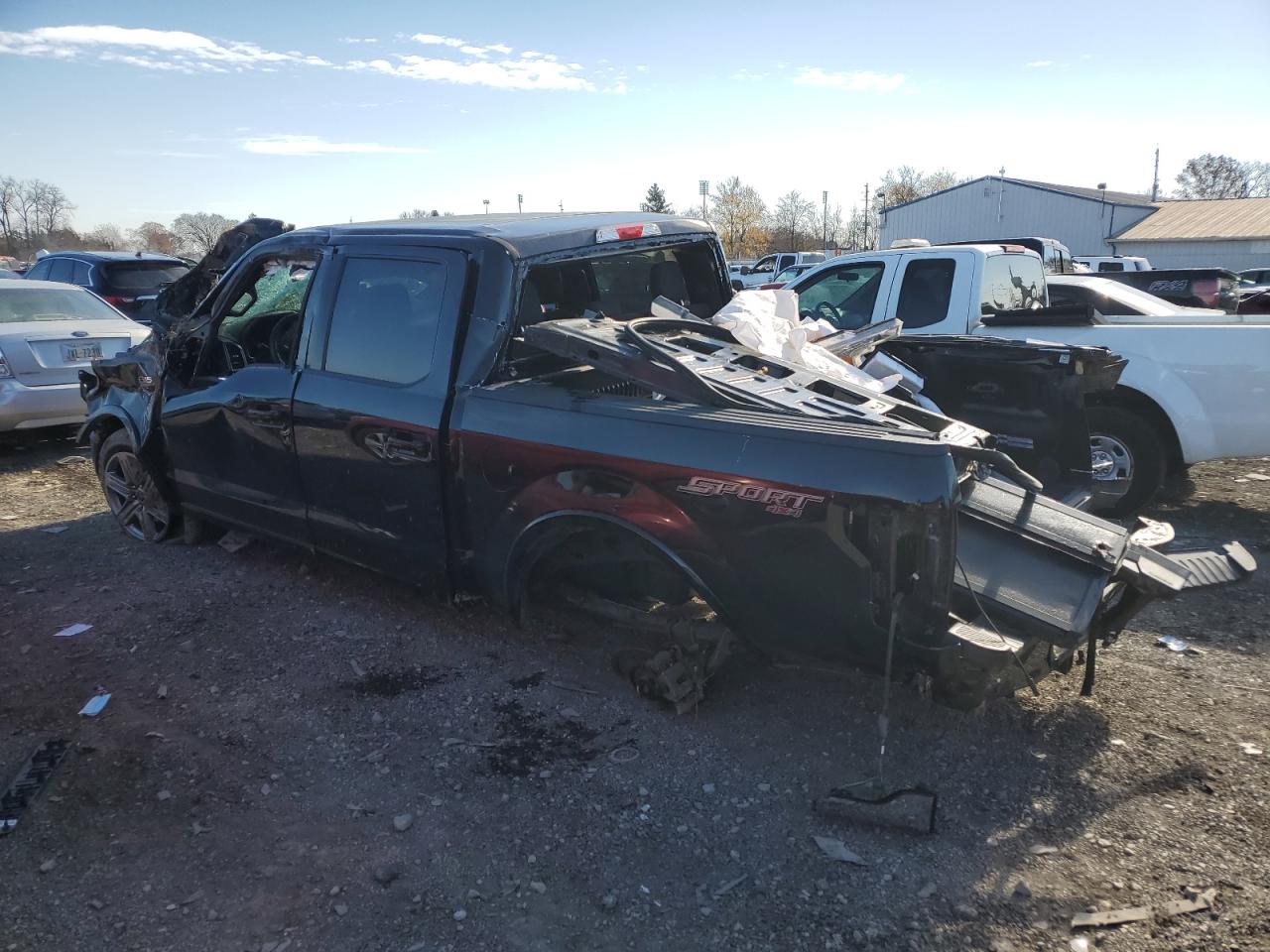 Obraz 2 z 2018 FORD F150 SUPERCREW 2018 z VIN 1FTEW1EP5JFA37009