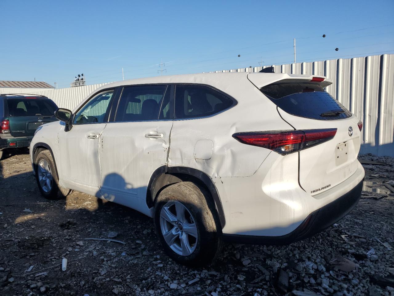 Image 2 of 2023 TOYOTA HIGHLANDER L 2023 with VIN 5TDKDRAH6PS502539