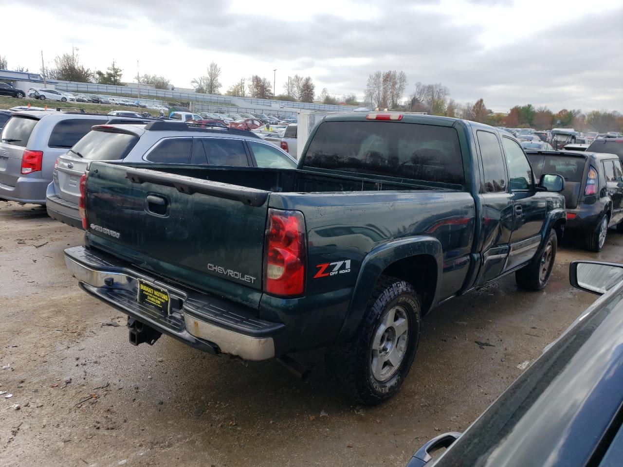 Изображение 3 2005 CHEVROLET SILVERADO K1500 2005 с VIN 1GCEK19T95E182567