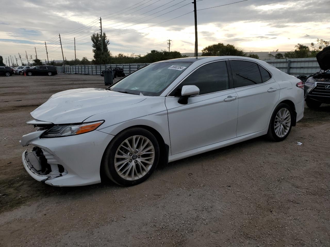 Изображение 1 2019 TOYOTA CAMRY L 2019 с VIN 4T1B11HK6KU721187