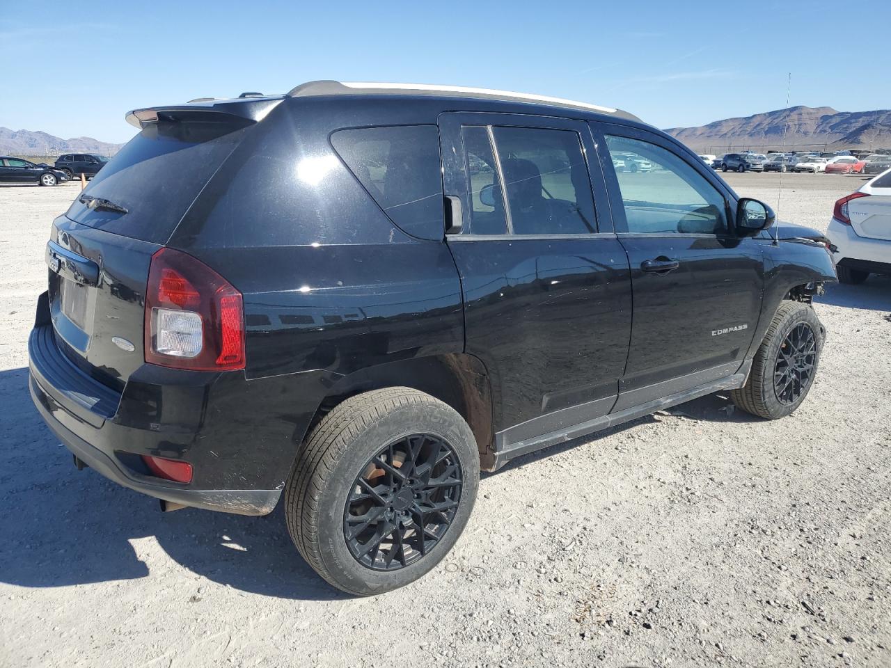 Изображение 3 2016 JEEP COMPASS LATITUDE 2016 с VIN 1C4NJDEB7GD758327