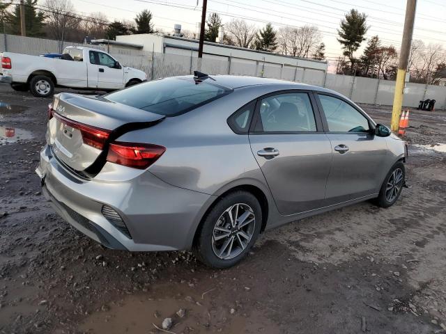 Изображение 3 2022 KIA FORTE FE 2022 с VIN 3KPF24AD7NE500569