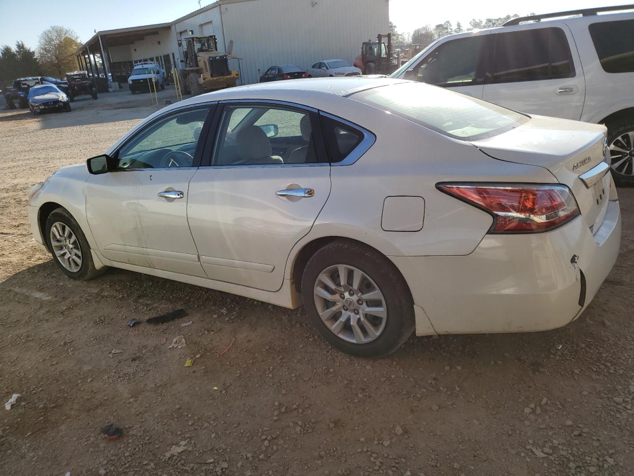 Image 2 of 2014 NISSAN ALTIMA 2.5 2014 with VIN 1N4AL3AP5EN346764