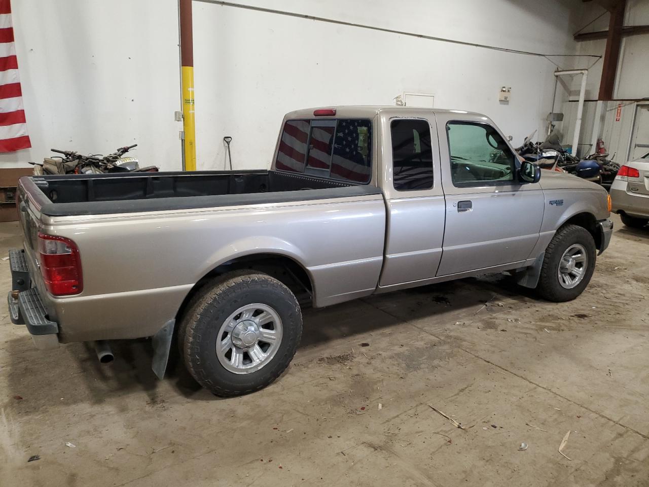 Изображение 3 2004 FORD RANGER SUPER CAB 2004 с VIN 1FTYR44E74PB25192