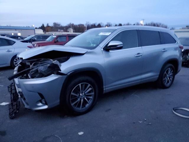 Изображение 1 2018 TOYOTA HIGHLANDER SE 2018 с VIN 5TDKZRFH7JS263536