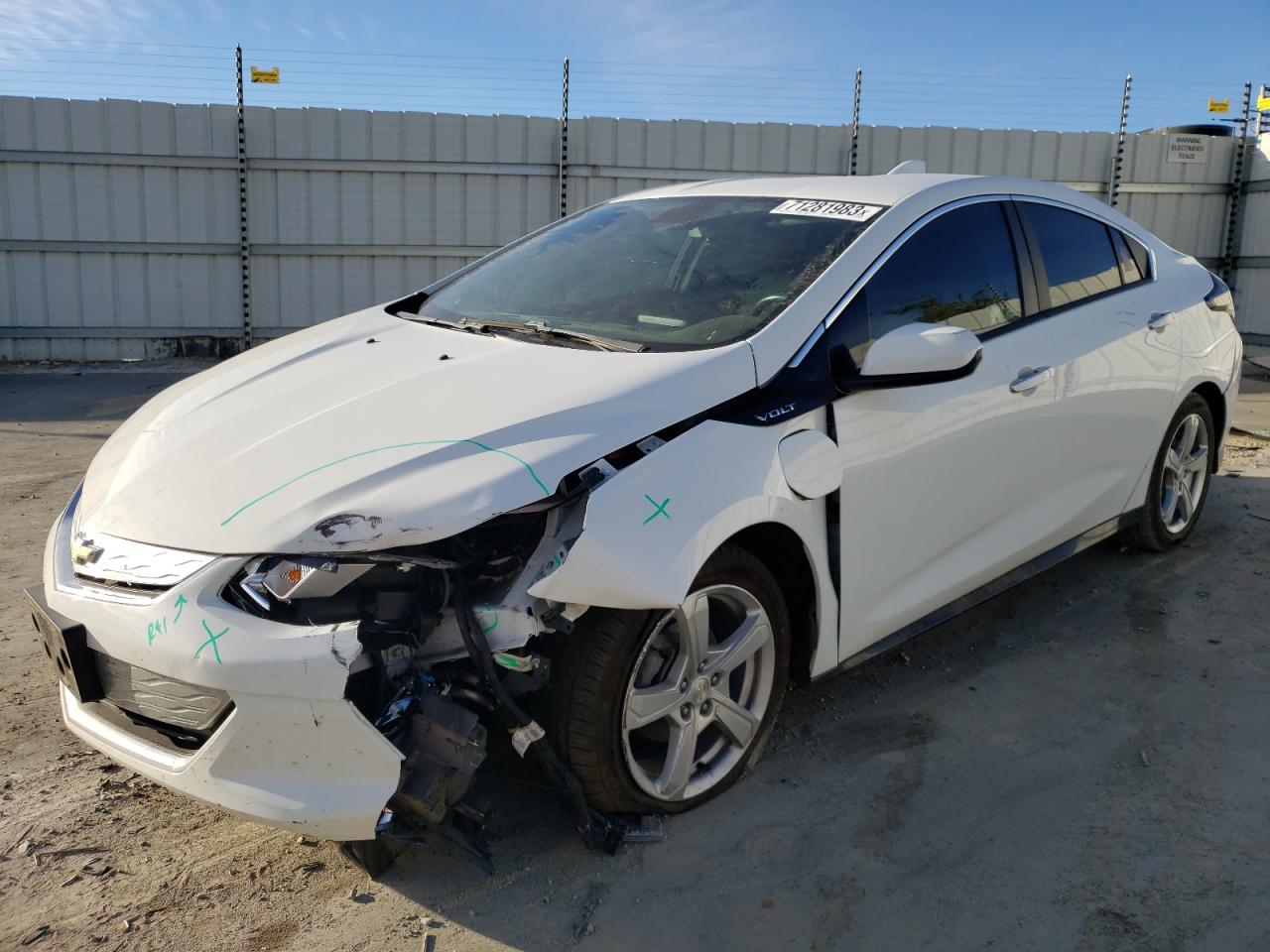 Изображение 1 2017 CHEVROLET VOLT LT 2017 с VIN 1G1RC6S52HU217010