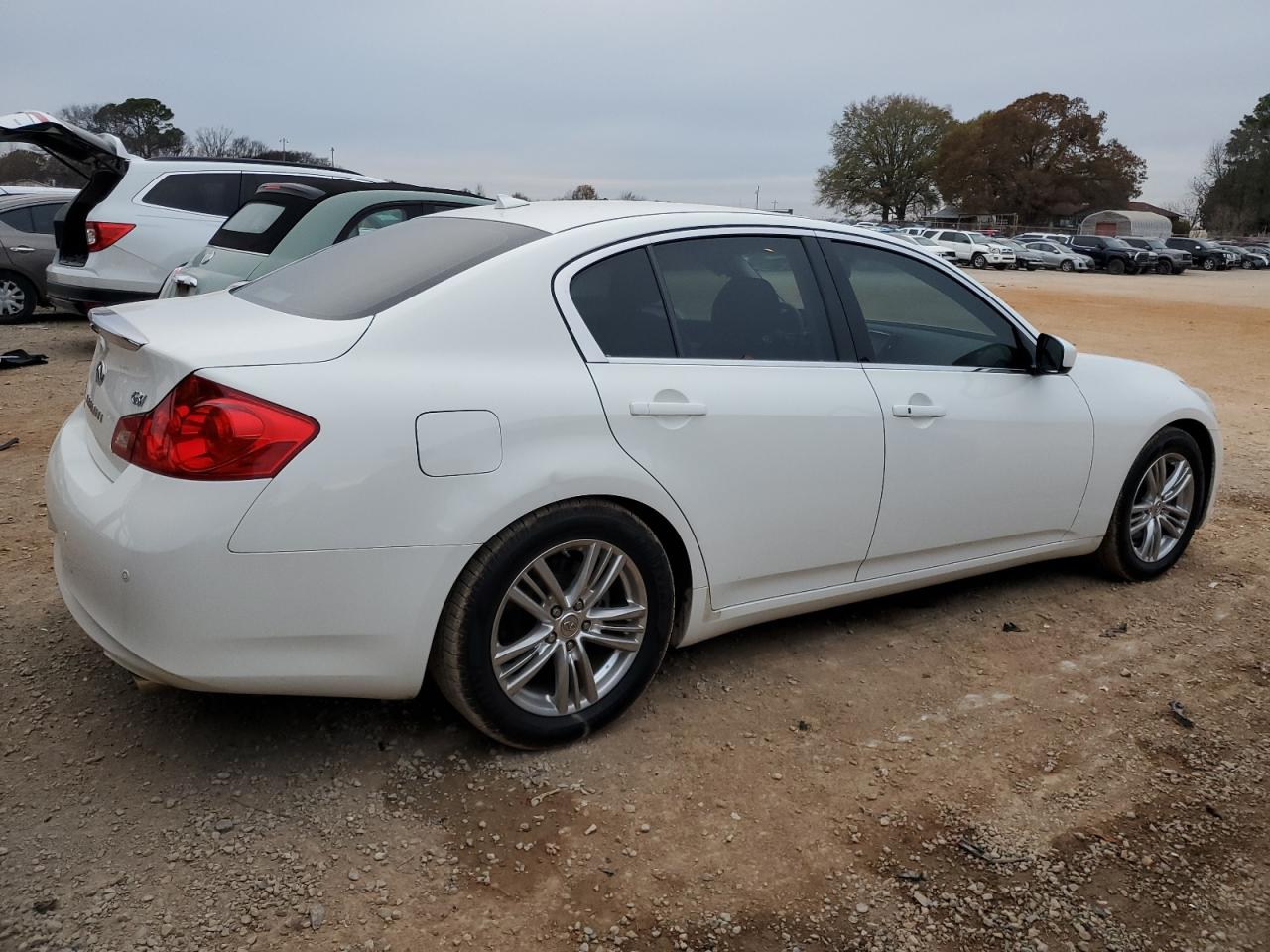 Image 3 of 2013 INFINITI G37 BASE 2013 with VIN JN1CV6AP3DM724795