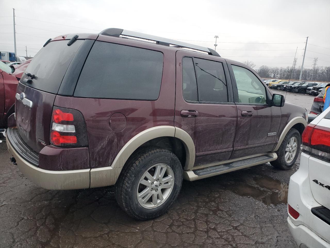 Изображение 3 2006 FORD EXPLORER EDDIE BAUER 2006 с VIN 1FMEU74E06UB54813