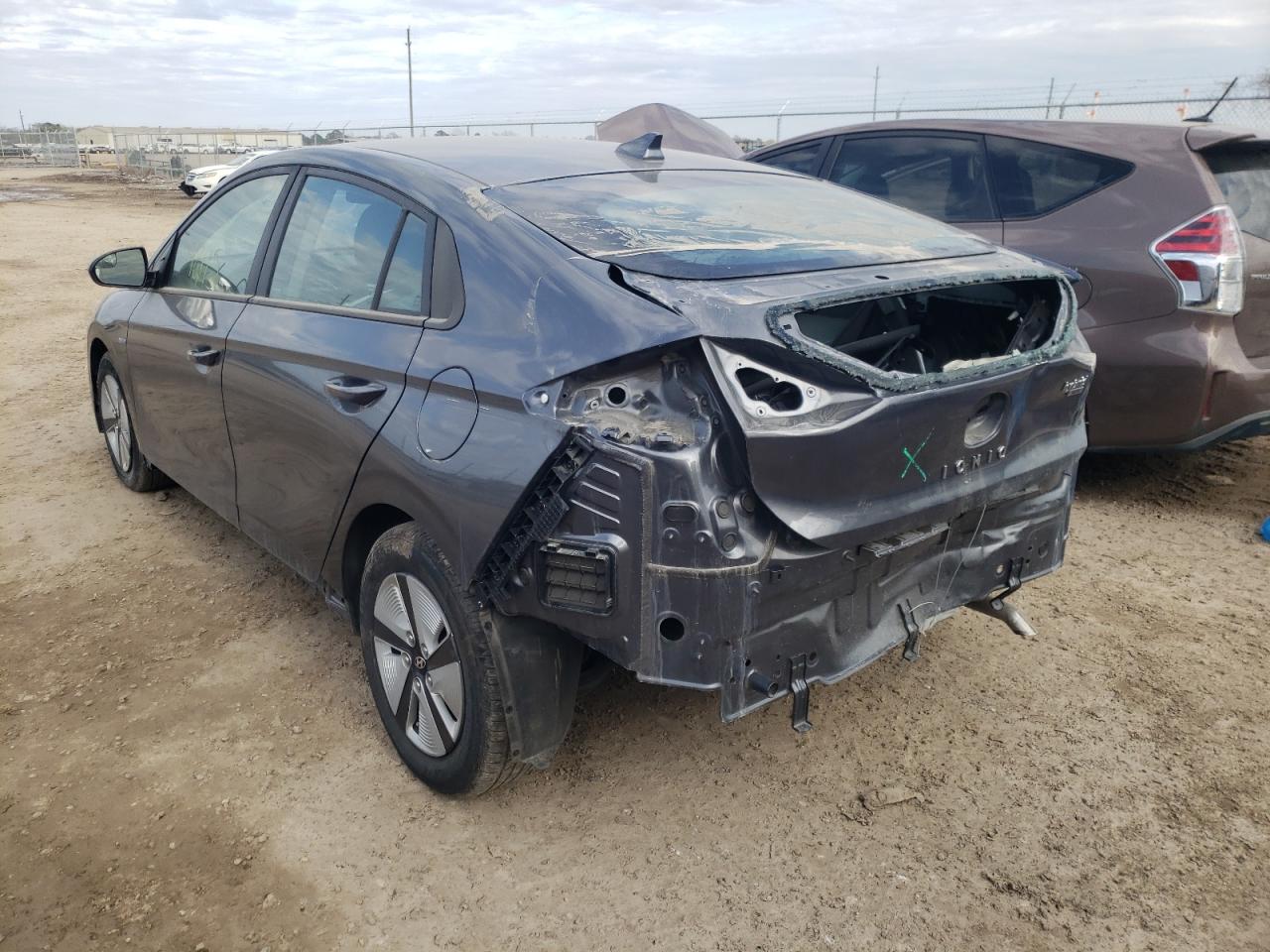 Obraz 3 z 2019 HYUNDAI IONIQ BLUE 2019 z VIN KMHC65LC1KU175296