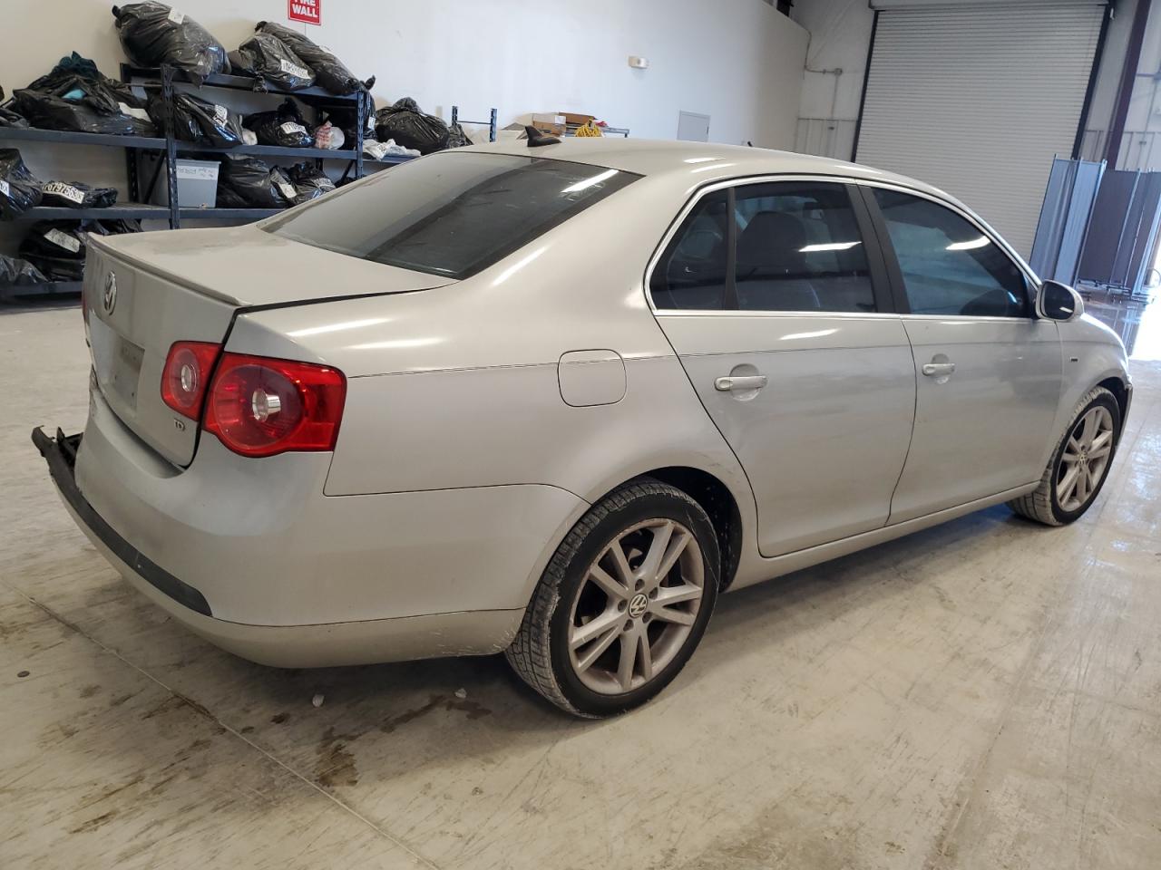 Изображение 3 2006 VOLKSWAGEN JETTA TDI 2006 с VIN 3VWCT71K86M848126