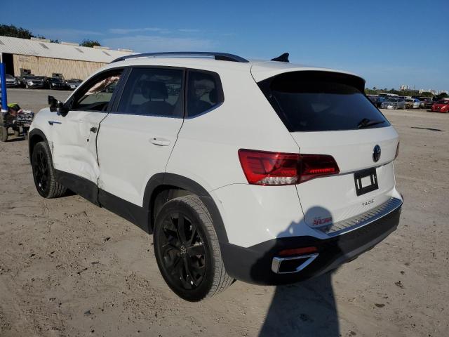 Image 2 of 2024 VOLKSWAGEN TAOS SE 2024 with VIN 3VVSX7B22RM002551