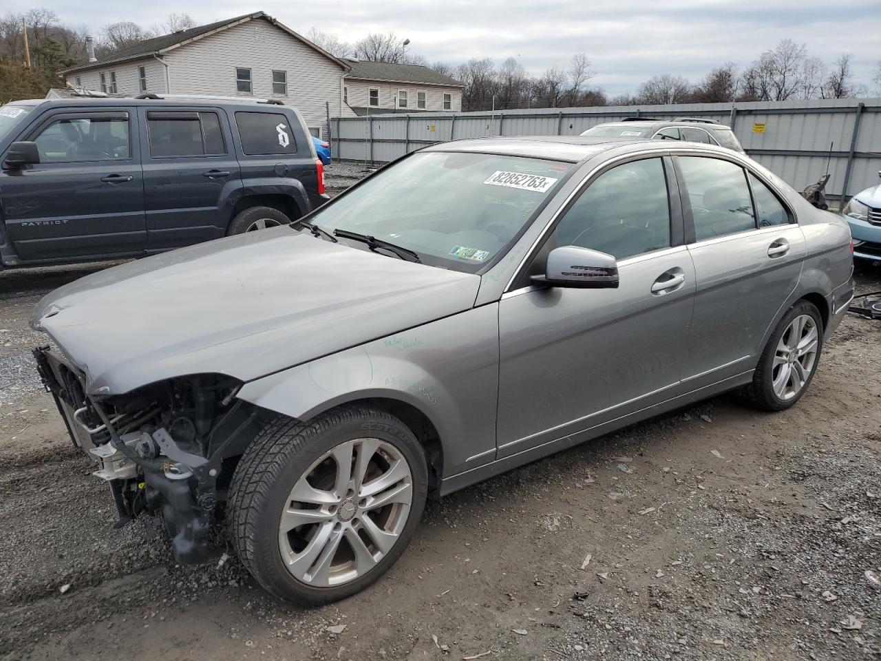 Image 1 of 2012 MERCEDES-BENZ C 300 4MATIC 2012 with VIN WDDGF8BB5CR191639