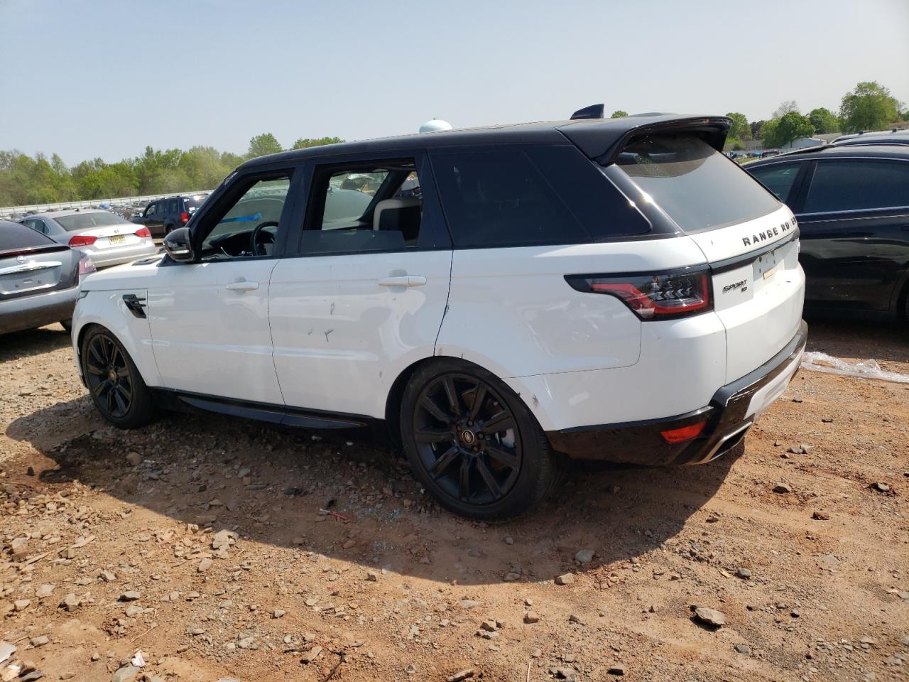 Image 2 of 2022 LAND ROVER RANGE ROVER SPORT HSE SILVER EDITION 2022 with VIN SALWR2SU3NA224899