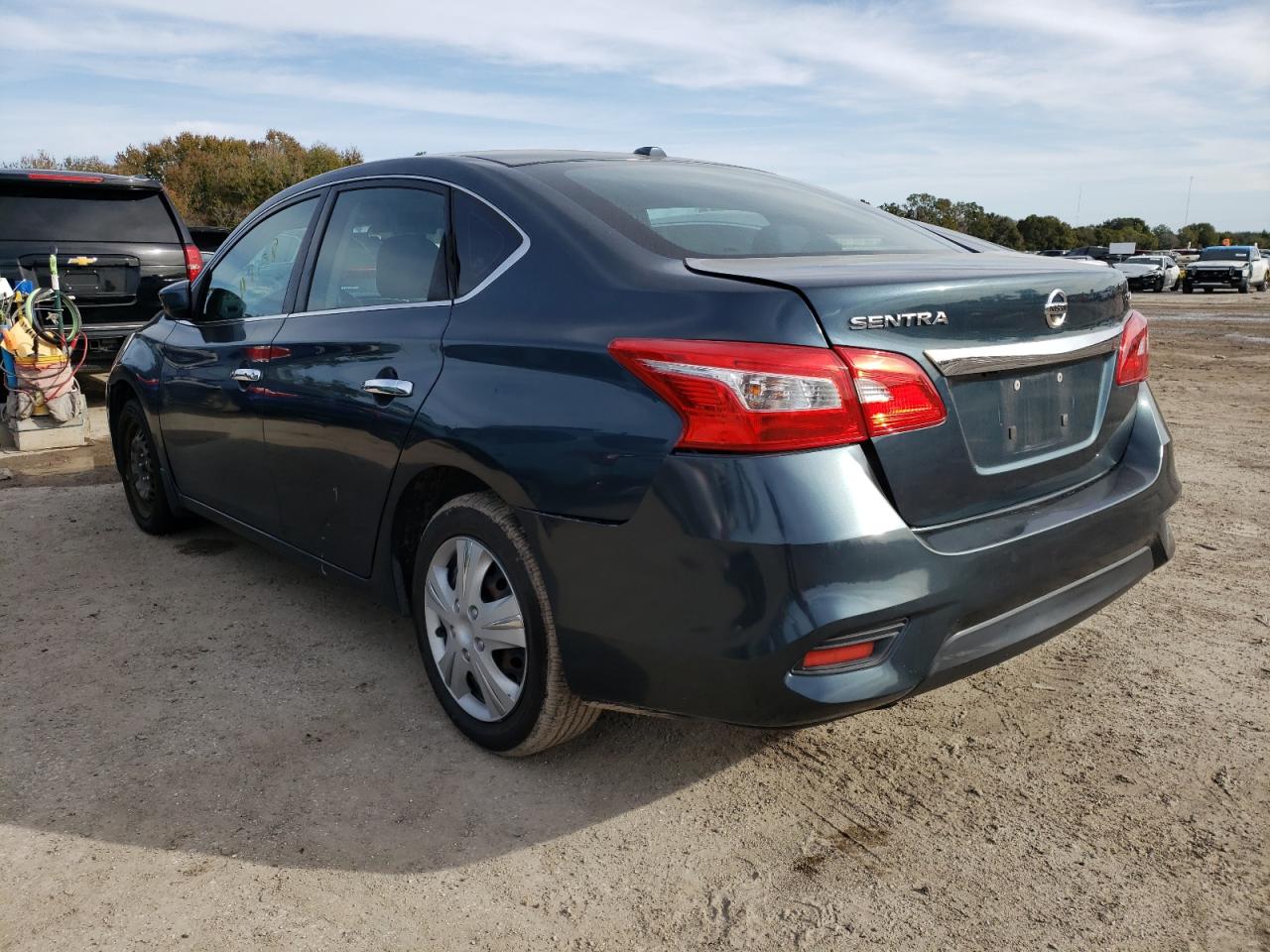 Изображение 2 2017 NISSAN SENTRA S 2017 с VIN 3N1AB7AP6HY229113