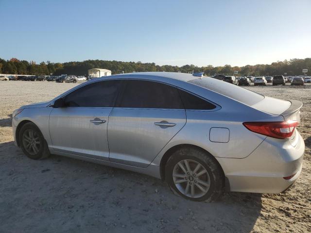 Obraz 2 z 2015 HYUNDAI SONATA SE 2015 z VIN 5NPE24AF2FH172987