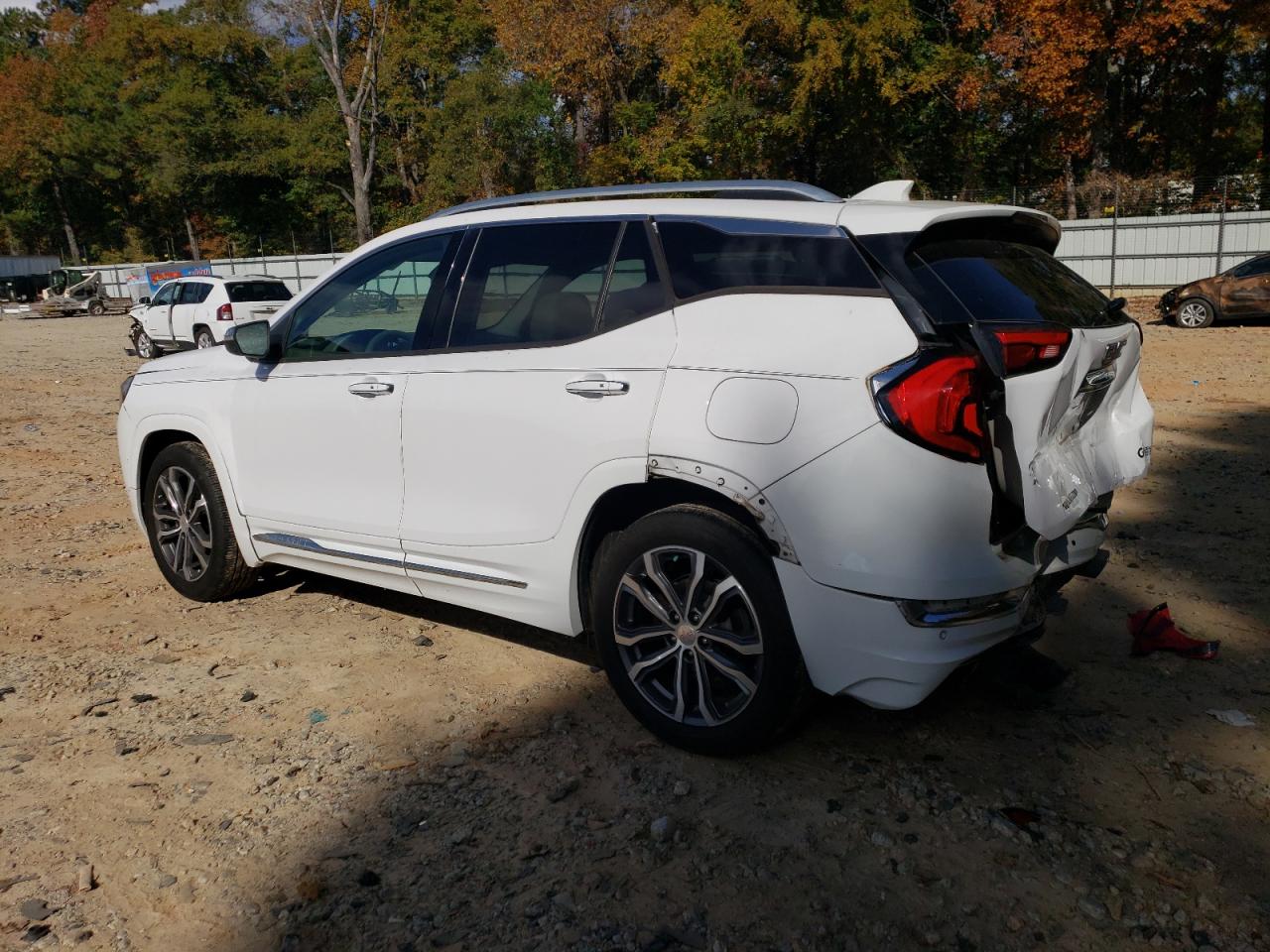 Obraz 2 z 2018 GMC TERRAIN DENALI 2018 z VIN 3GKALSEX7JL344463