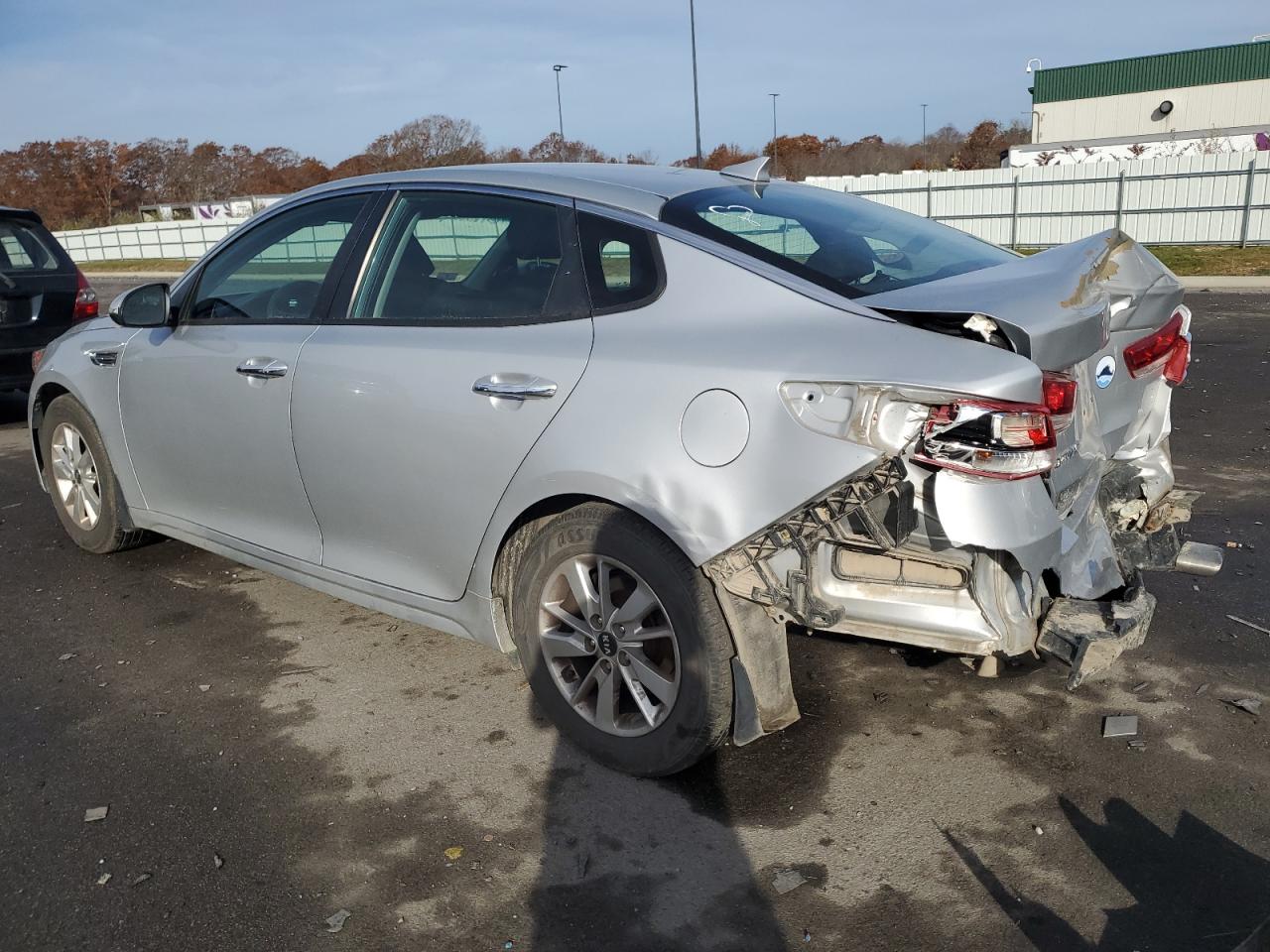 Изображение 2 2016 KIA OPTIMA LX 2016 с VIN KNAGT4L35G5104304