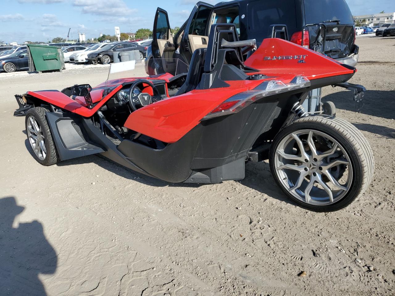 Obraz 3 z Polaris Slingshot Sl 2021 z VIN 57XAAPHD8M8145142
