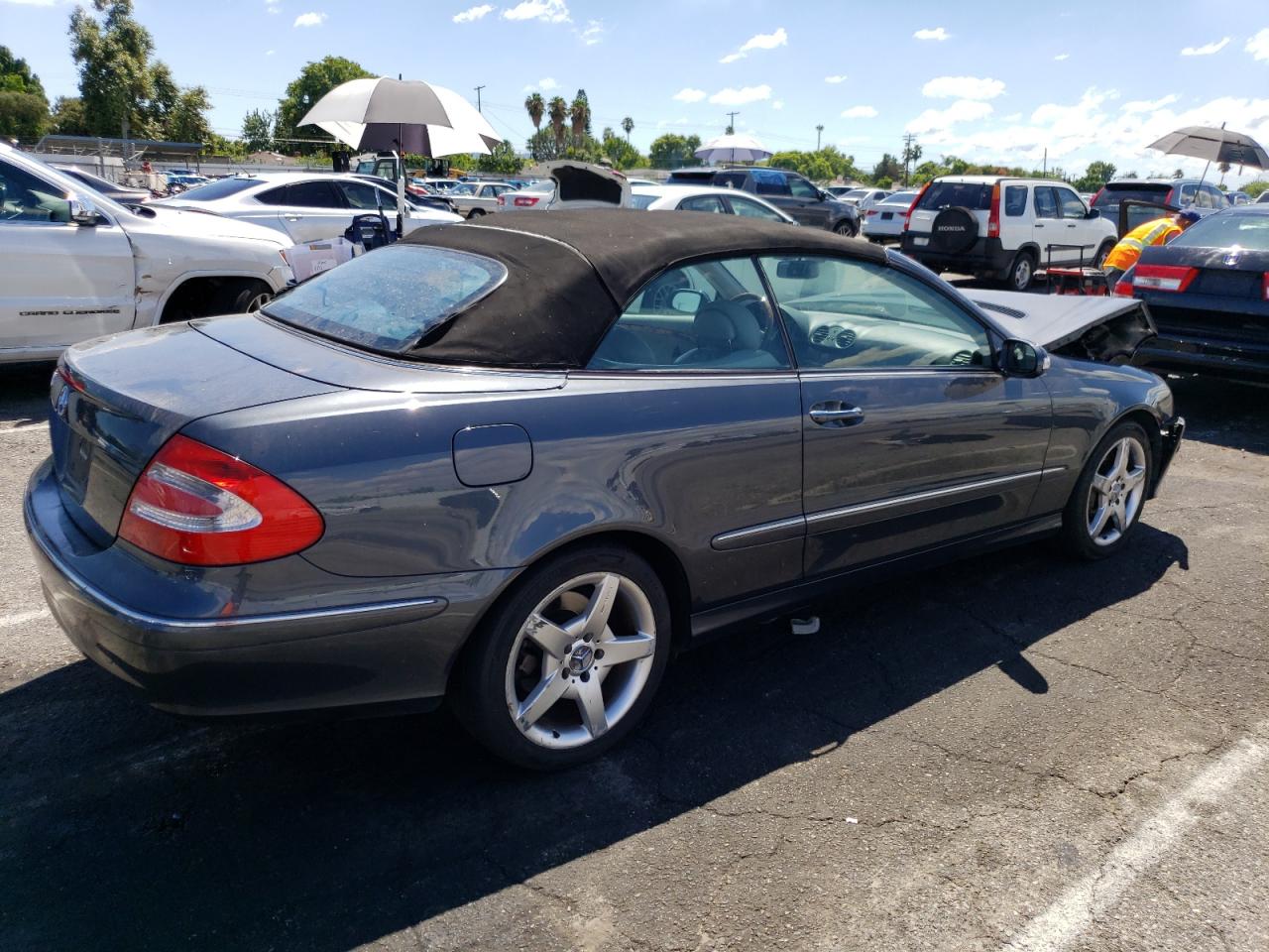 Image 3 of 2009 MERCEDES-BENZ CLK 350 2009 with VIN WDBTK56F69T104700