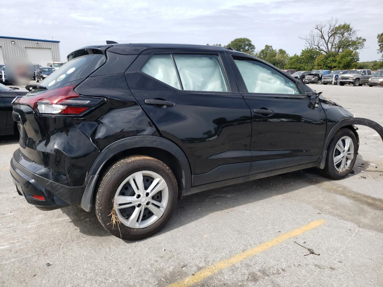 Изображение 3 2021 NISSAN KICKS S 2021 с VIN 3N1CP5BV1ML544517
