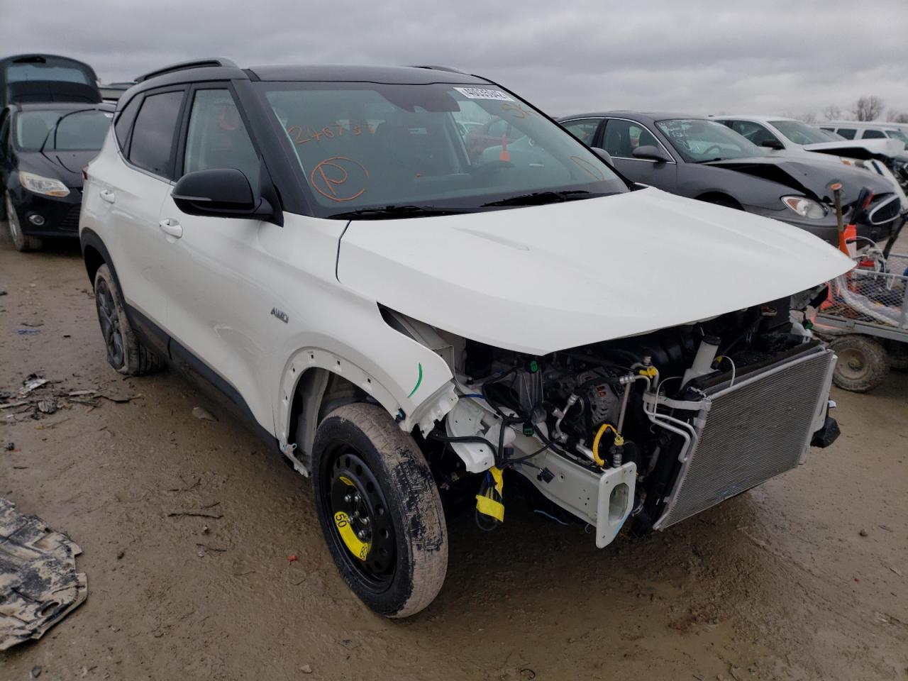 Image 1 of 2022 KIA SELTOS S 2022 with VIN KNDEUCAA5N7246737