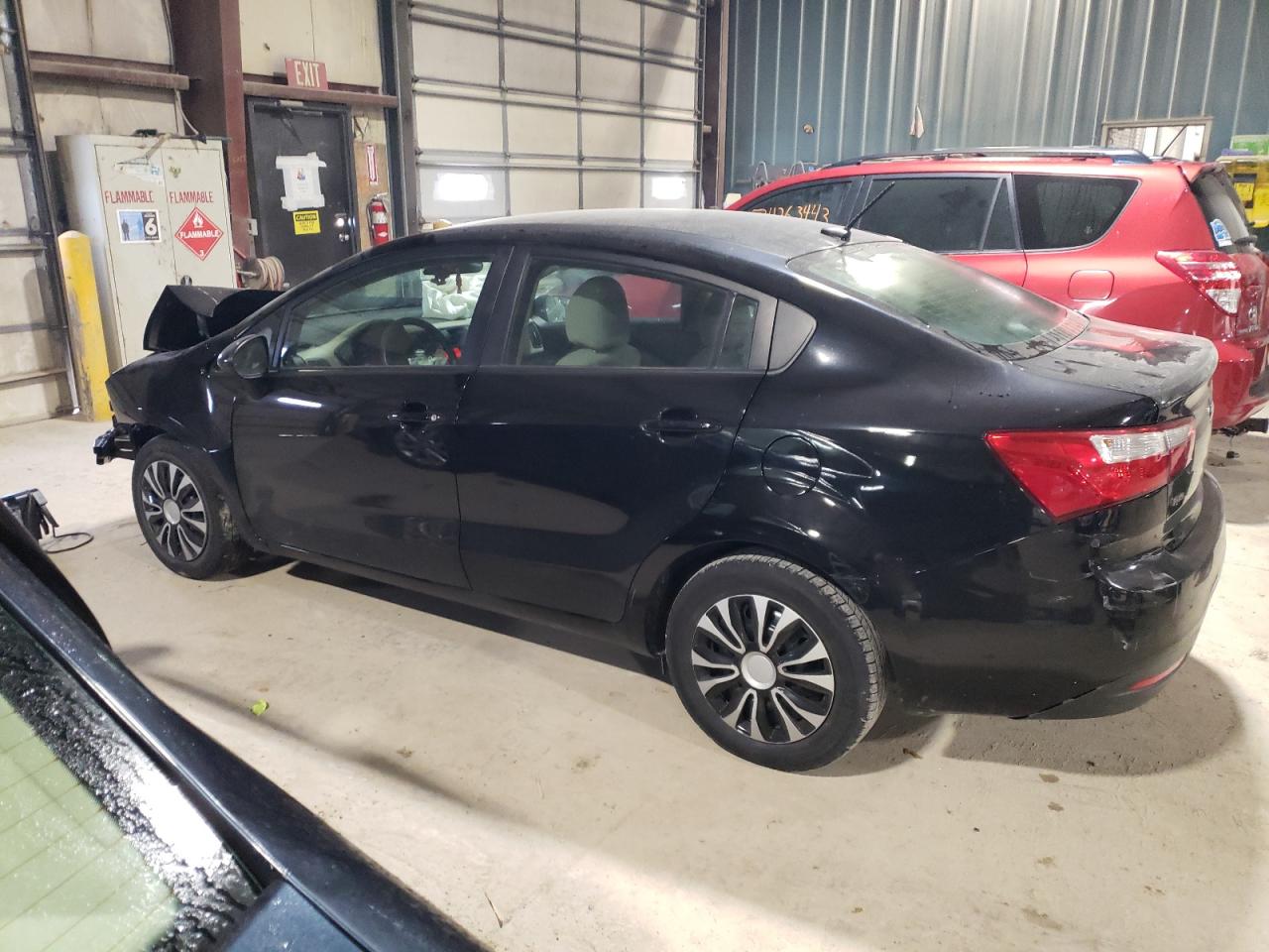 Изображение 2 2015 KIA RIO LX 2015 с VIN KNADM4A37F6451337