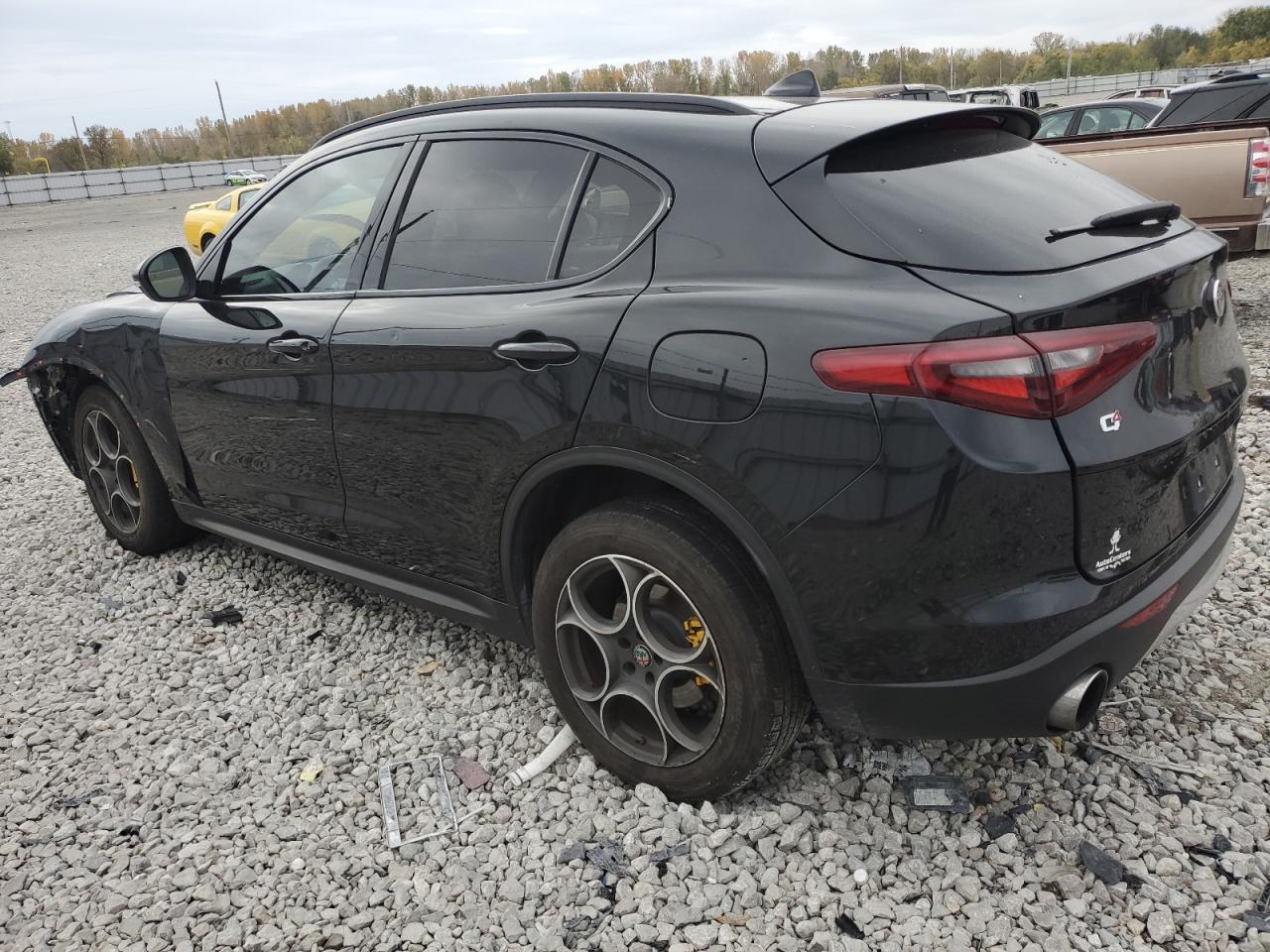 Image 2 of 2018 ALFA ROMEO STELVIO TI SPORT 2018 with VIN ZASFAKNNXJ7B88114