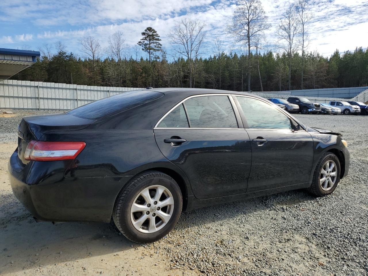 Image 3 of 2011 TOYOTA CAMRY BASE 2011 with VIN 4T1BF3EK6BU207227