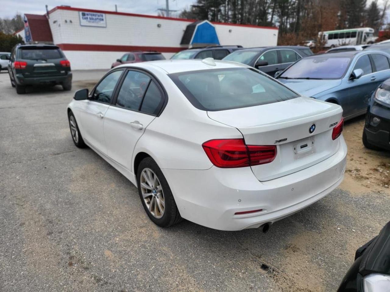 Изображение 3 2016 BMW 320 XI 2016 с VIN WBA8E5G53GNU19974