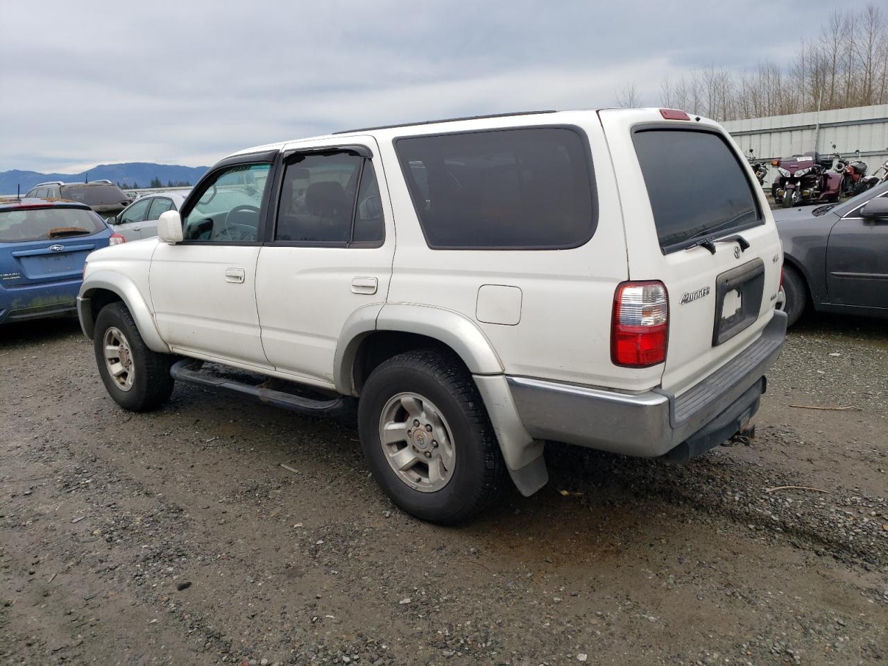 Изображение 2 2001 TOYOTA 4RUNNER SR5 2001 с VIN JT3GN86R510189965