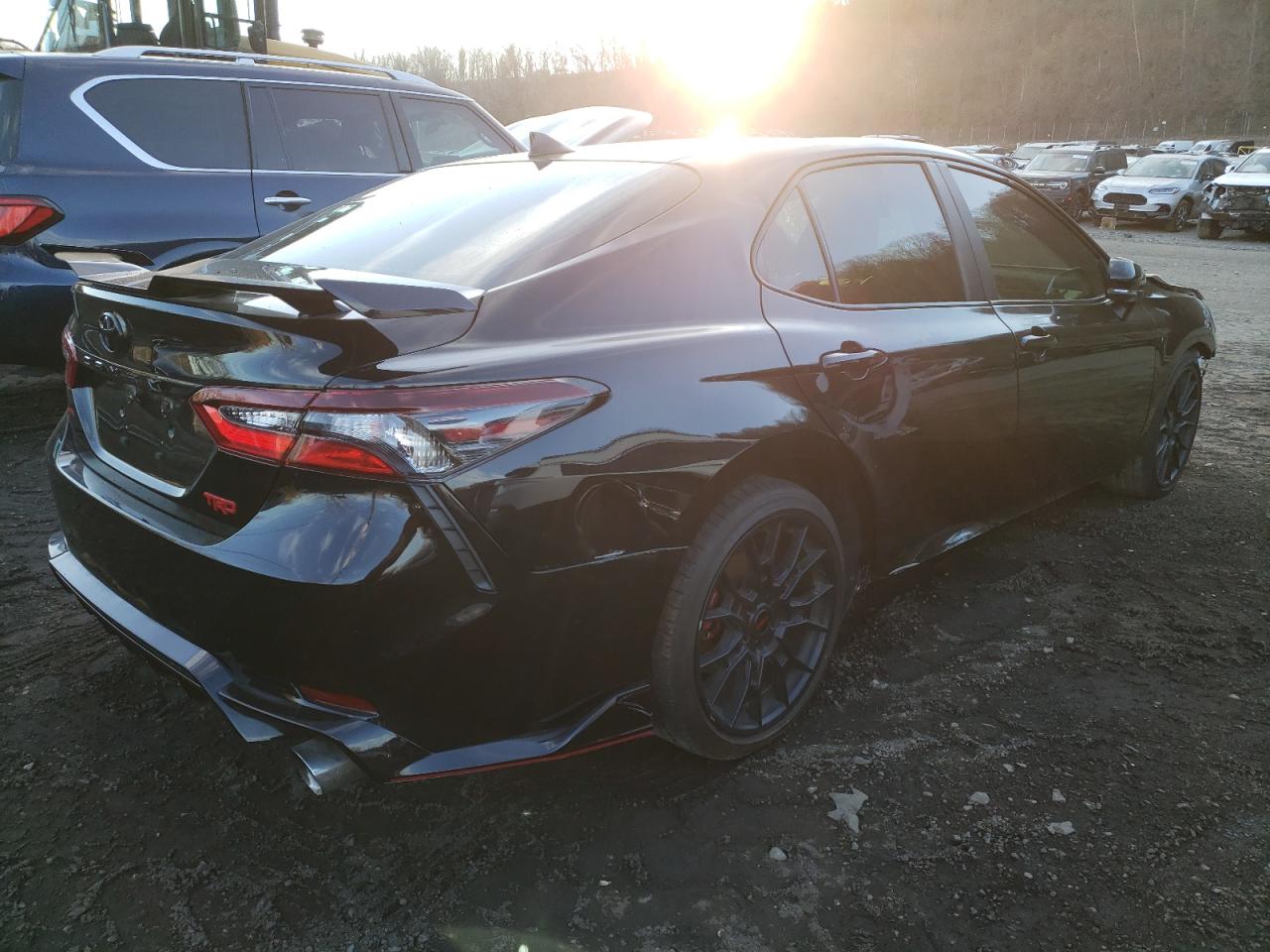 Obraz 3 z 2022 TOYOTA CAMRY TRD 2022 z VIN 4T1KZ1AK3NU064890