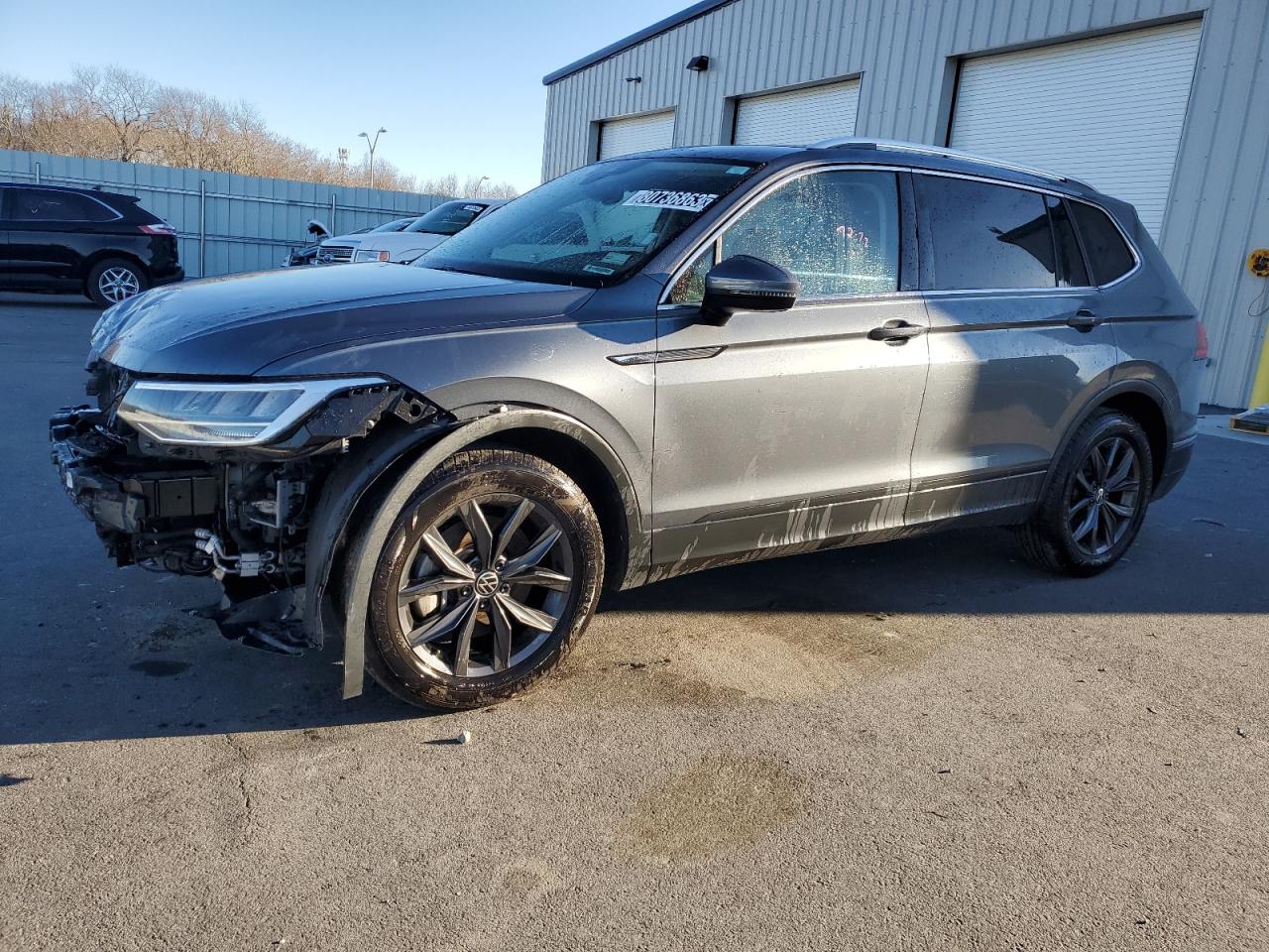 Image 1 of 2023 VOLKSWAGEN TIGUAN SE 2023 with VIN 3VVNB7AX0PM014851