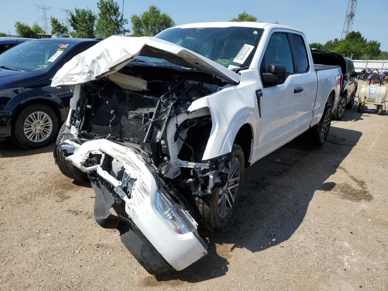 Obraz 1 z 2021 FORD F150 SUPER CAB 2021 z VIN 1FTEX1EP6MFC22705