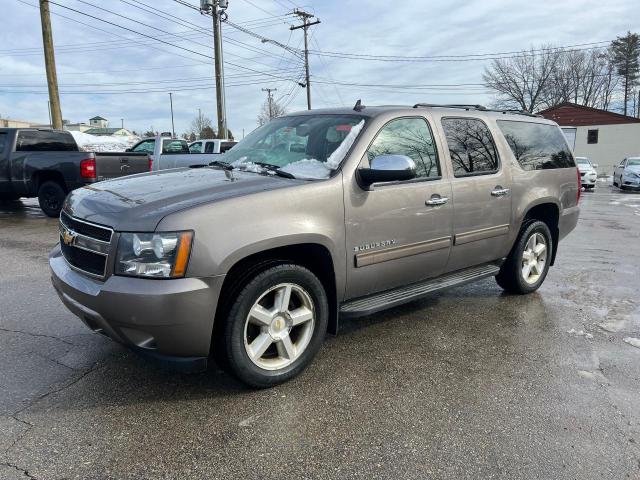 Image 2 of 2013 CHEVROLET SUBURBAN K1500 LT 2013 with VIN 1GNSKJE72DR197423