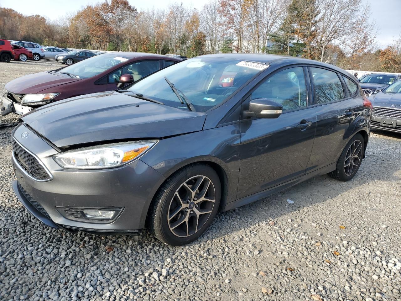 Image 1 of 2016 FORD FOCUS SE 2016 with VIN 1FADP3K27GL282312