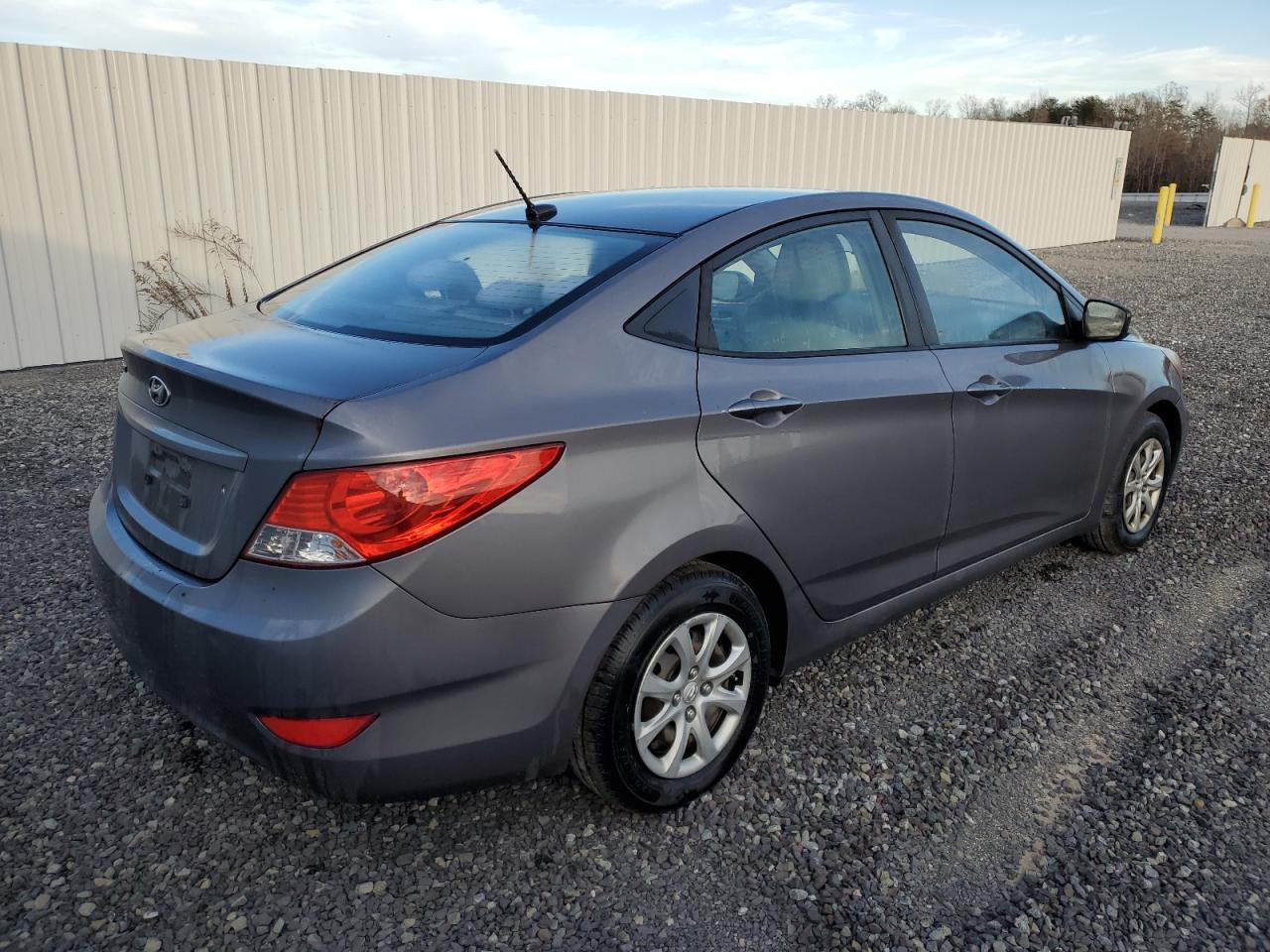 Изображение 3 2014 HYUNDAI ACCENT GLS 2014 с VIN KMHCT4AE4EU673777