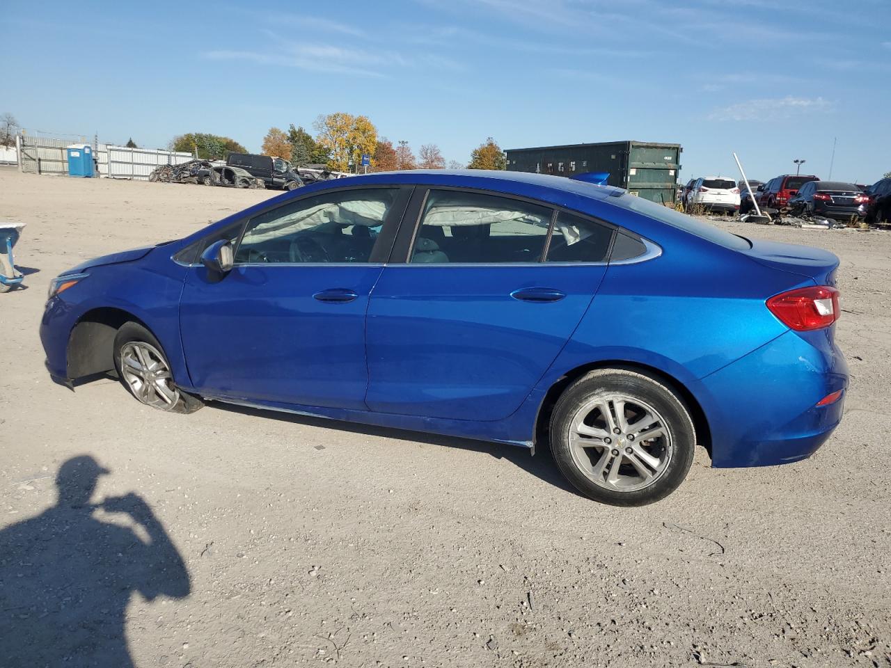 Image 2 of 2017 CHEVROLET CRUZE LT 2017 with VIN 1G1BE5SM9H7170702