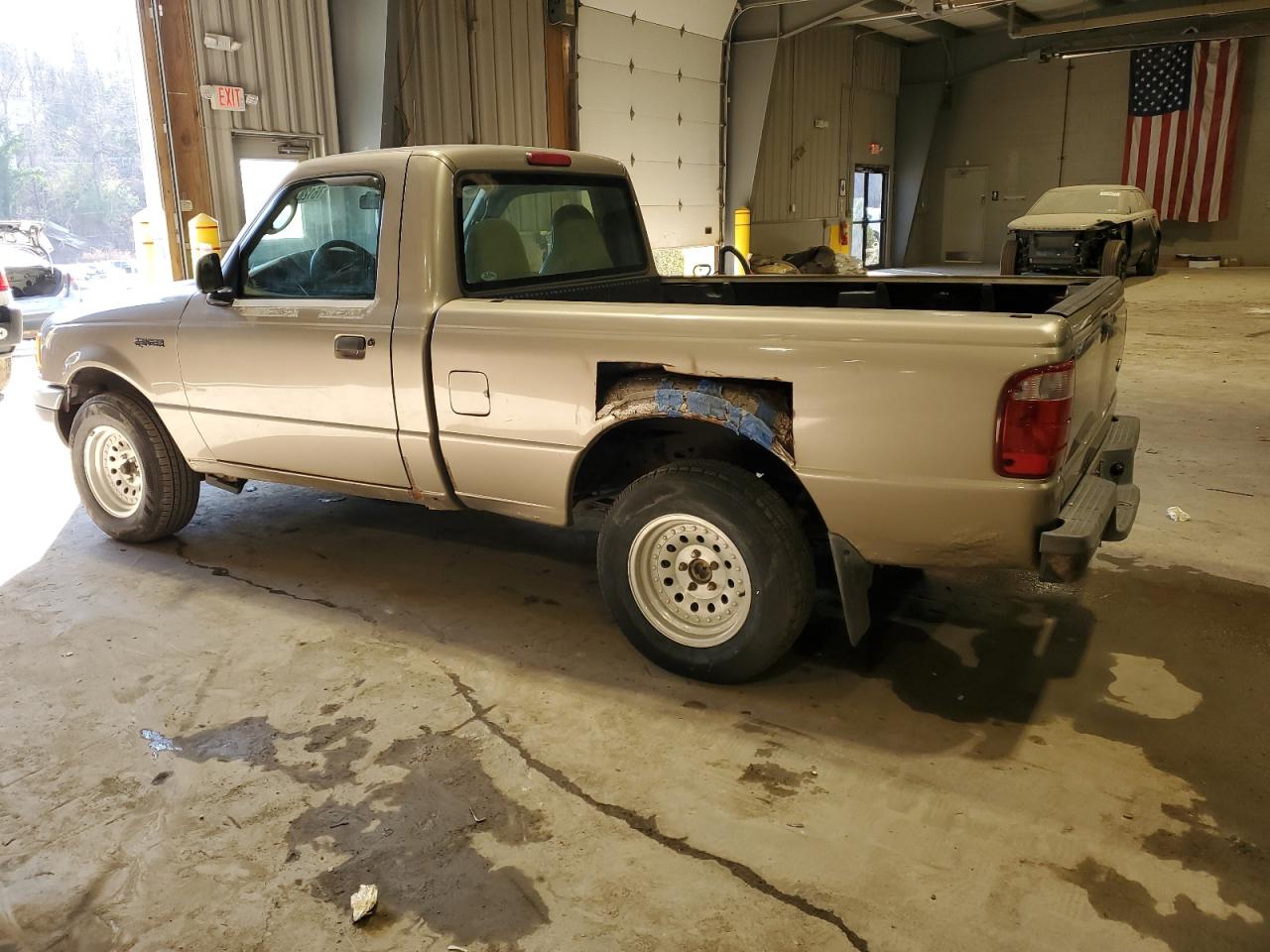 Image 2 of 2003 FORD RANGER  2003 with VIN 1FTYR10D53PB49193