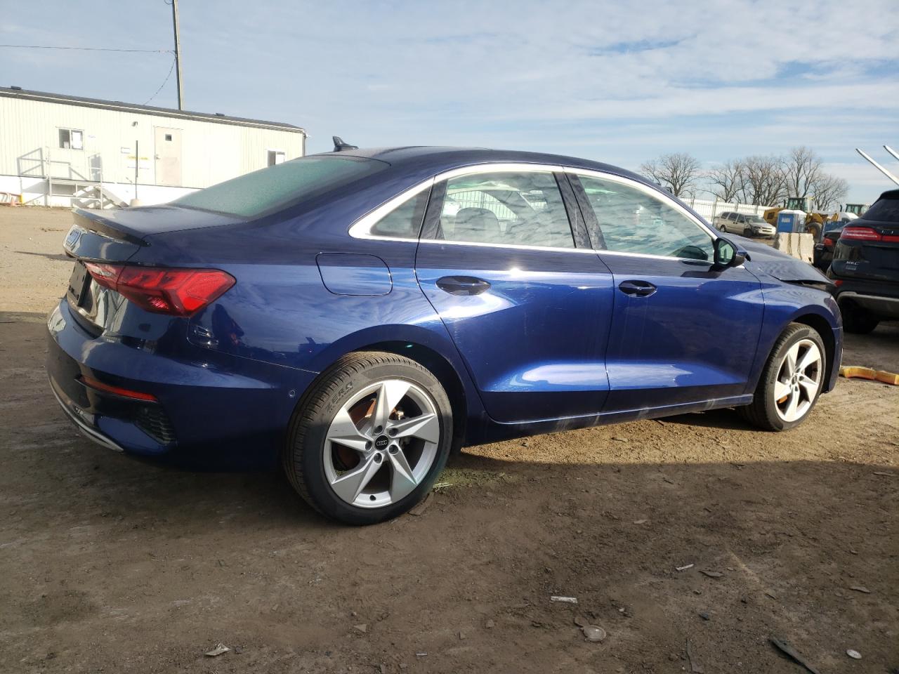Obraz 3 z 2023 AUDI A3 PREMIUM 2023 z VIN WAUAUDGY8PA041991