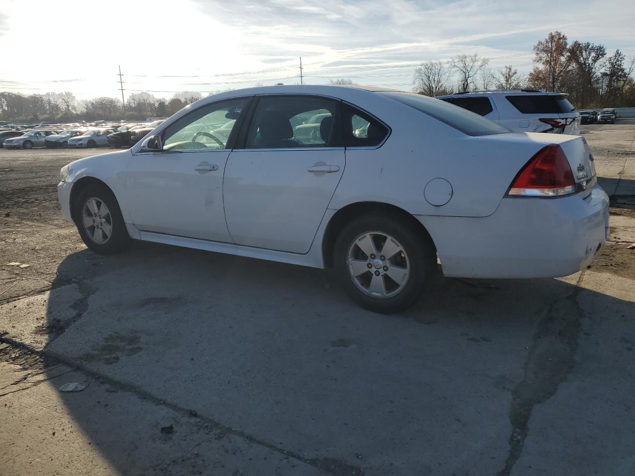Obraz 2 z 2011 CHEVROLET IMPALA LT 2011 z VIN 2G1WB5EK6B1317079