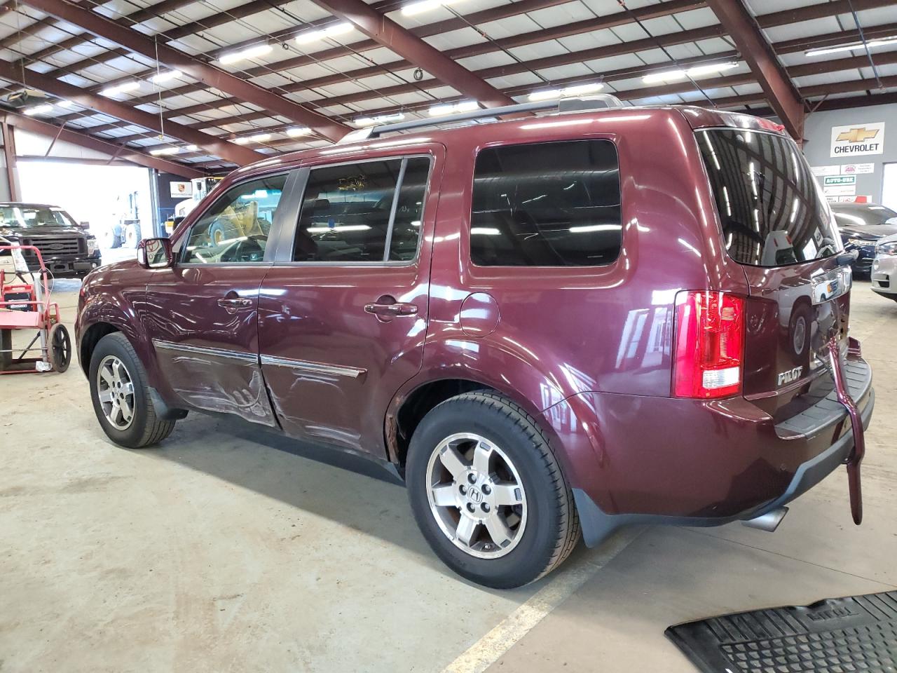 Изображение 2 2010 HONDA PILOT TOURING 2010 с VIN 5FNYF4H95AB035955