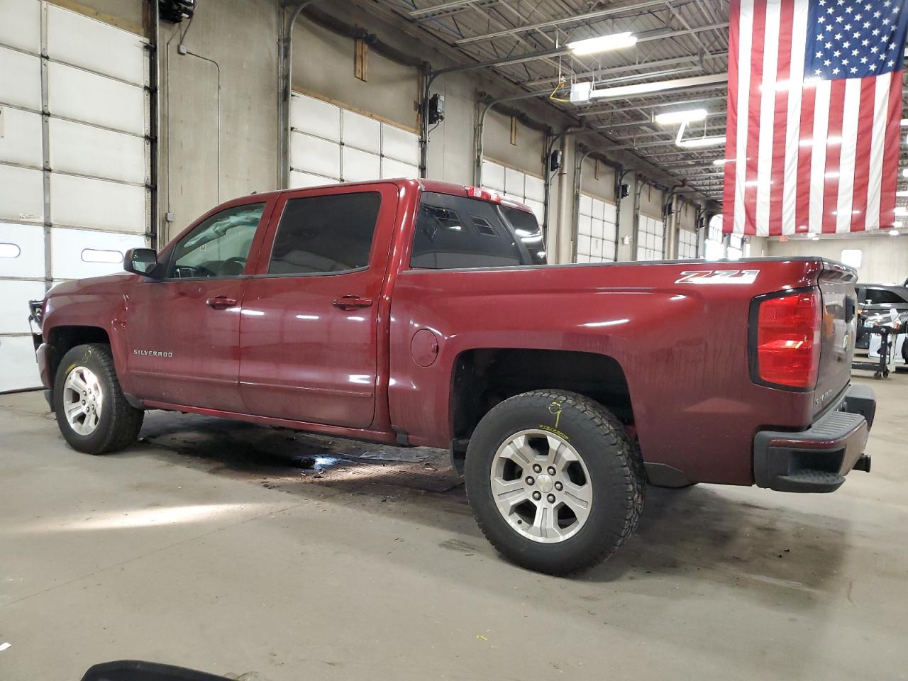 Obraz 2 z 2017 CHEVROLET SILVERADO K1500 LT 2017 z VIN 3GCUKREC4HG325437