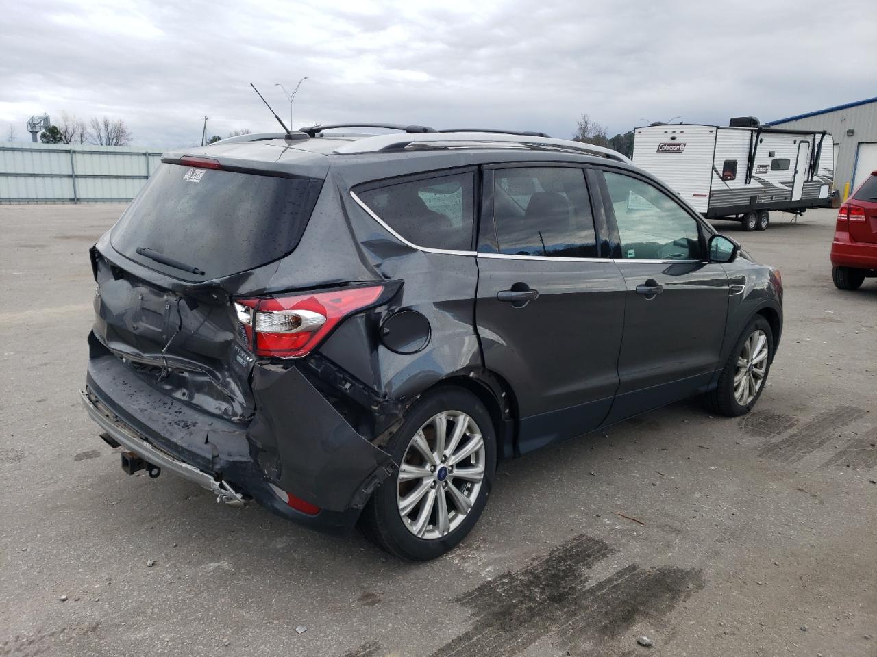 Image 3 of 2017 FORD ESCAPE TITANIUM 2017 with VIN 1FMCU9J94HUF09138