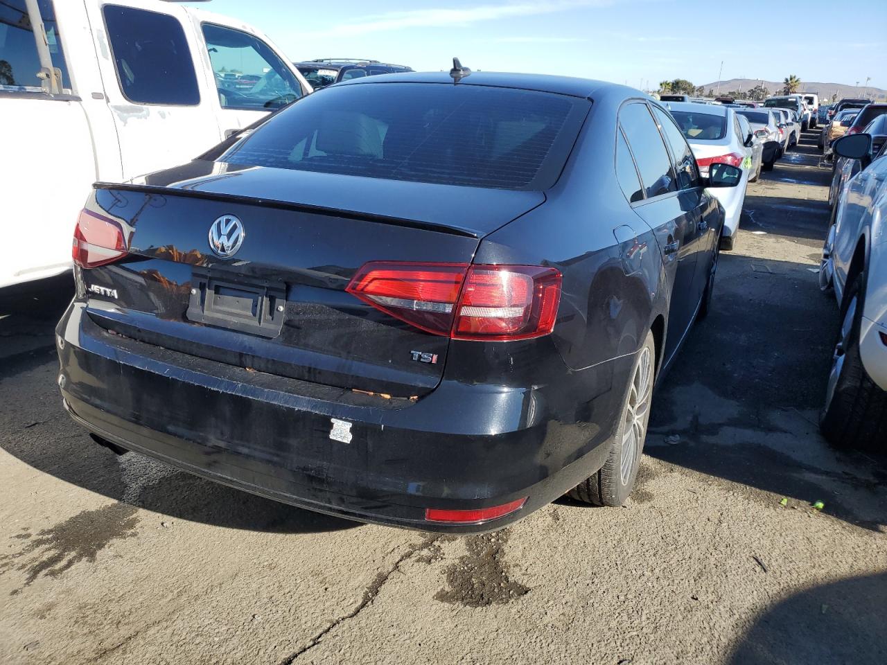 Image 3 of 2016 VOLKSWAGEN JETTA SPORT 2016 with VIN 3VWD17AJ1GM217432