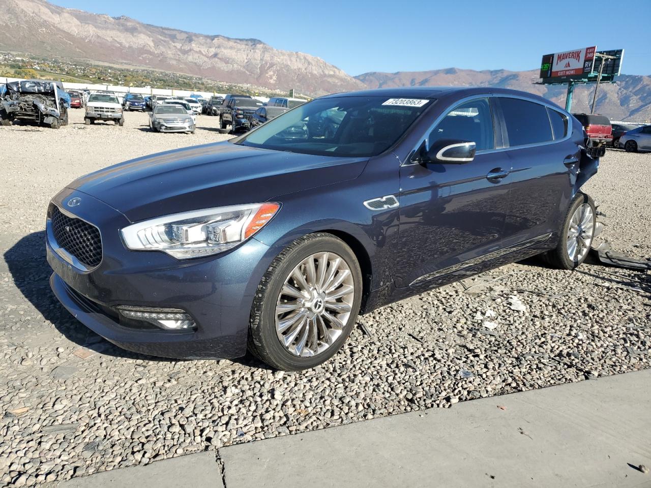 2015 KIA K900  2015 image