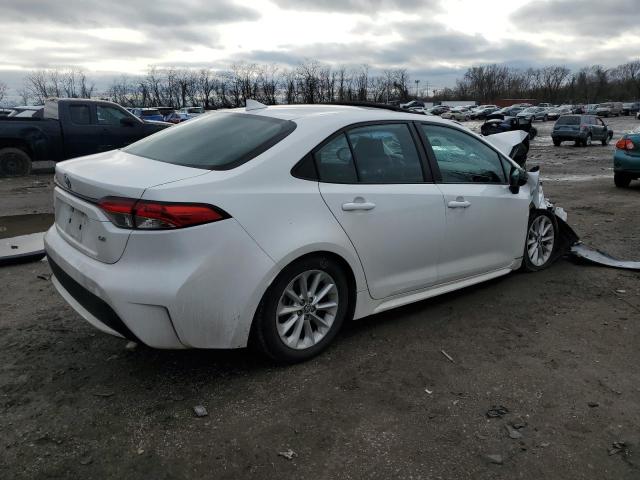 Image 3 of 2020 TOYOTA COROLLA LE 2020 with VIN 5YFHPRAE7LP070327