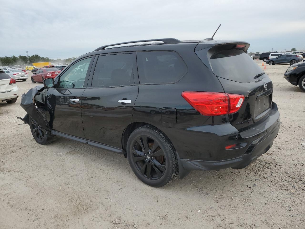 Изображение 2 2018 NISSAN PATHFINDER S 2018 с VIN 5N1DR2MN3JC628350